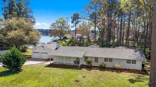 177 Ne Lakeshore Circle, Milledgeville, GA, 31061-9055 | Card Image