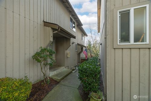 7-1305 W Clearbrook, Bellingham, WA, 98229 | Card Image