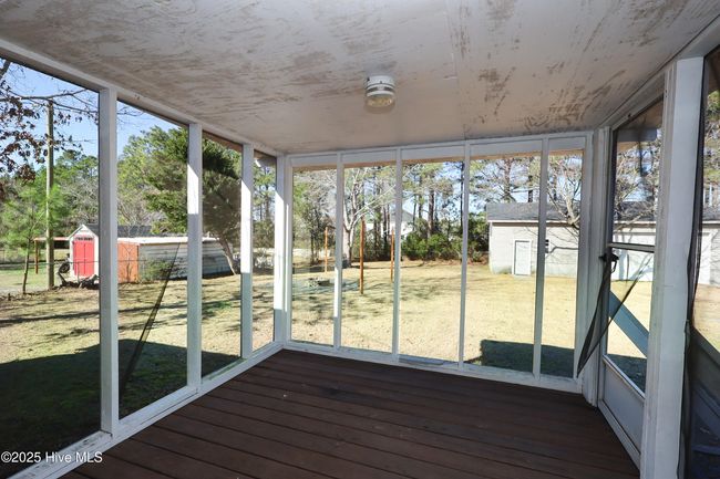 67 Sanders Dr, House other with 3 bedrooms, 2 bathrooms and 2 parking in Hubert NC | Image 37