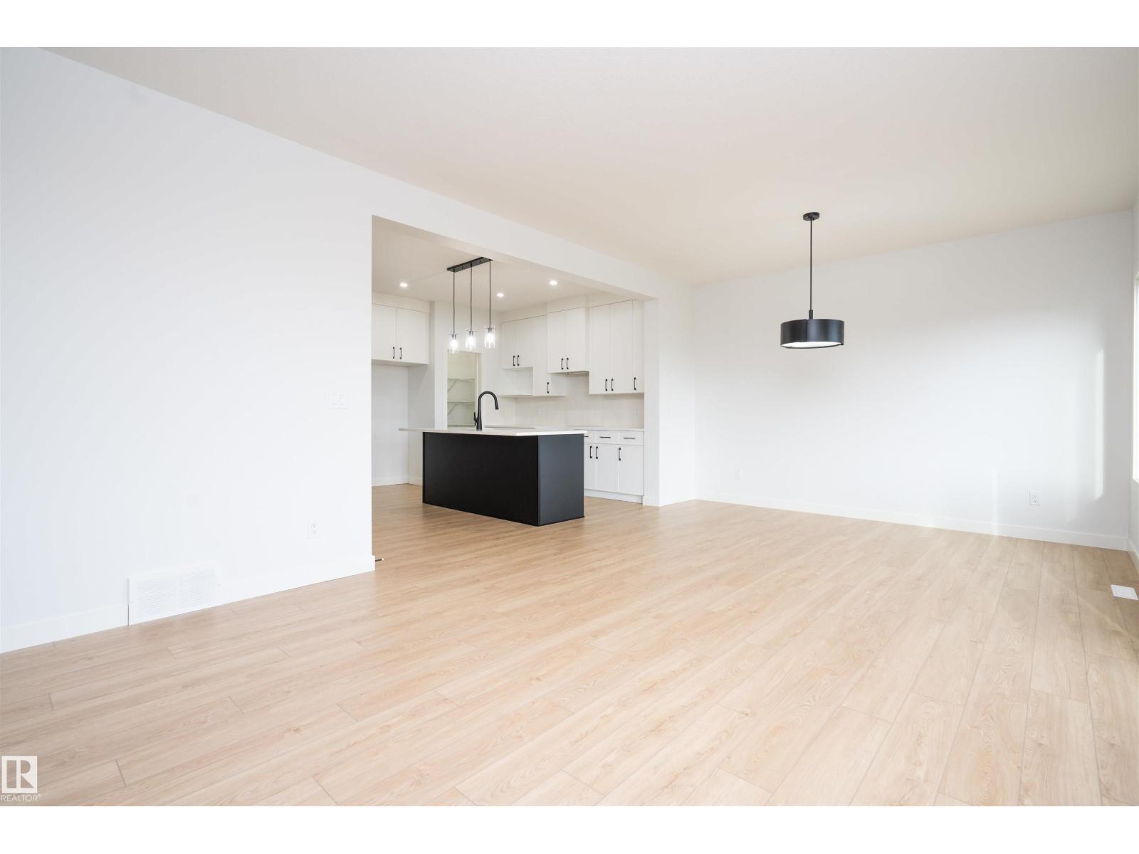 Residential in Edmonton 5