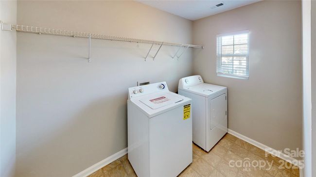 8139 Deodora Cedar Ln, House other with 3 bedrooms, 3 bathrooms and null parking in Charlotte NC | Image 35