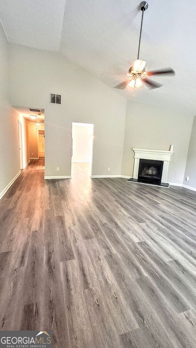 7002 Setters Way, House other with 3 bedrooms, 2 bathrooms and 2 parking in Lithonia GA | Image 9