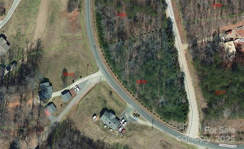 18-00 Woodchuck Ln, Marion, NC, 28752 | Card Image