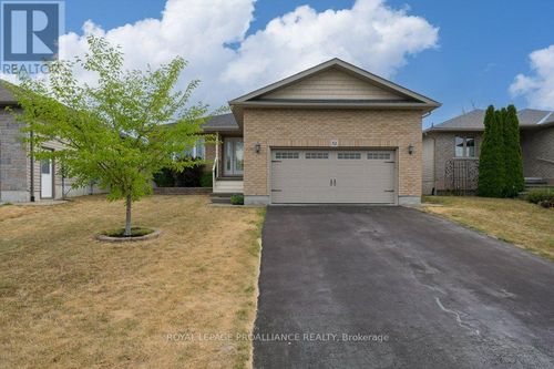 52 Cedar Creek Way, Quinte West (Frankford Ward), ON, K0K2C0 | Card Image