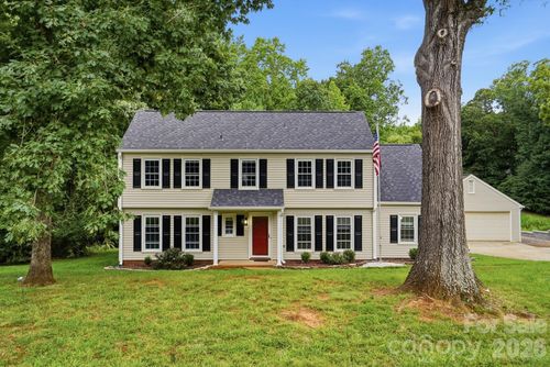 10211 Meadow Hollow Dr, Mint Hill, NC, 28227-5424 | Card Image
