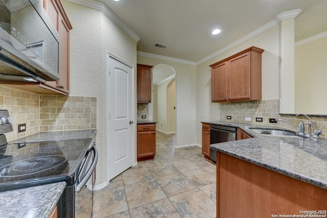 373 Prickly Pear Dr, House other with 4 bedrooms, 3 bathrooms and null parking in Cibolo TX | Image 7