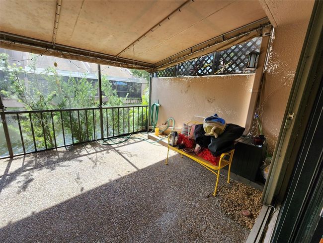 12320 - 12320 Nw 11 Th Ct, Townhouse with 2 bedrooms, 2 bathrooms and null parking in Pembroke Pines FL | Image 9