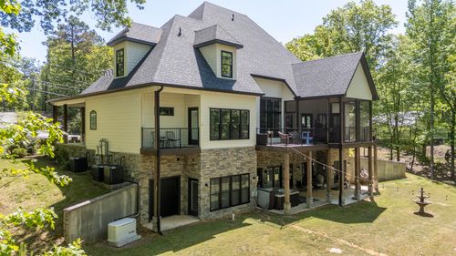 267 Woodrun Dr, Middleton, TN, 38052-8462 | Card Image