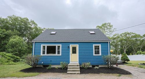 57 Hawes St, Wrentham, MA, 02093-1610 | Card Image