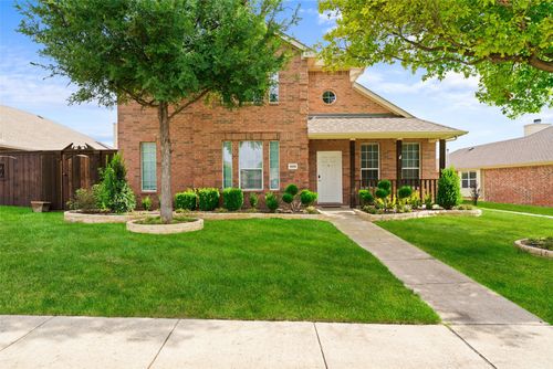 1605 Warm Springs Dr, Allen, TX, 75002-1884 | Card Image
