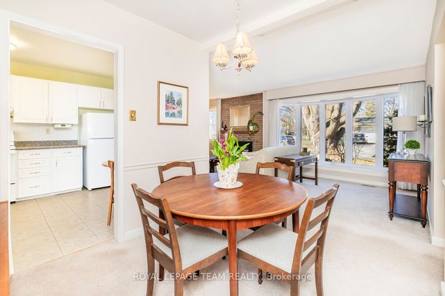 24 Ellery Cres, House other with 3 bedrooms, 2 bathrooms and 4 parking in Nepean ON | Image 16