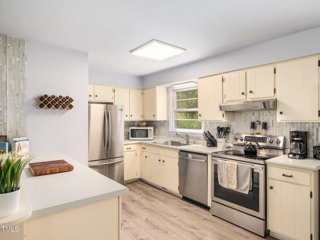 16-web-or-mls-1301 Lynwood-71 | Image 16