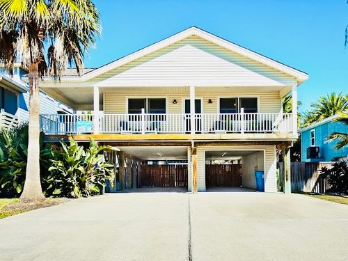 650 Sandpiper Cir, Port Aransas, TX, 78373-4207 | Card Image