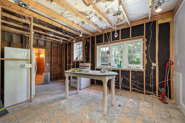 1400 Monaghan Rd, House other with 6 bedrooms, 5 bathrooms and 8 parking in Peterborough ON | Image 15