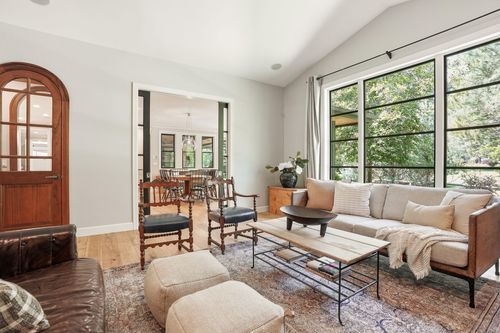 20430 Powder Mountain Ct, Bend, OR, 97702-9552 | Card Image