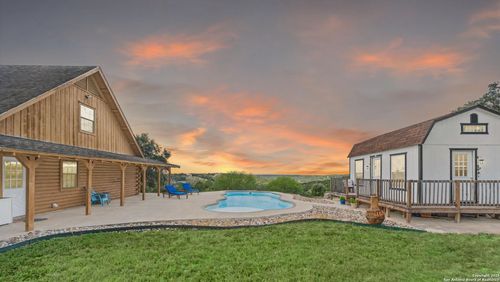 795 County Road 368, Mico, TX, 78056-5031 | Card Image