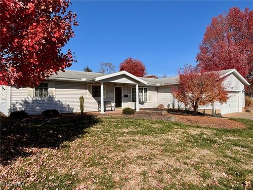 217 Coventry Rd, Marietta, OH, 45750-2628 | Card Image