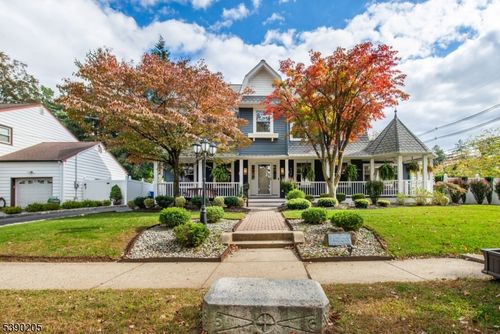 459 Mountainview Ter, Dunellen, NJ, 08812-1135 | Card Image