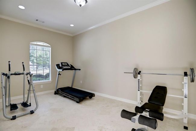 10038 Ramzi Dr, House other with 4 bedrooms, 5 bathrooms and 3 parking in Conroe TX | Image 39
