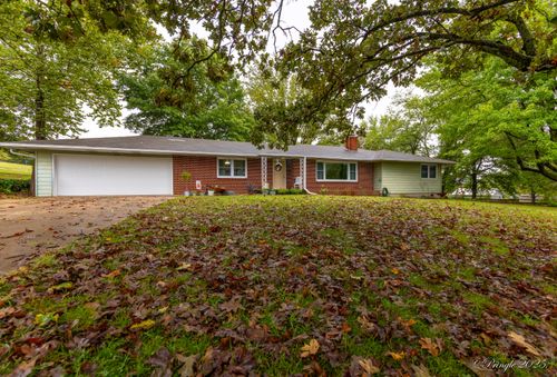 1104 Cedar Ave, Cabool, MO, 65689-7319 | Card Image