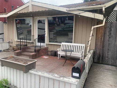 125 Forest St, Boulder Creek, CA, 95006-9806 | Card Image