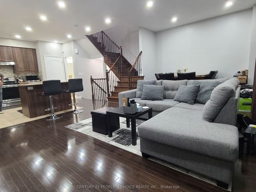 13 Birchfield Cres, Caledon, ON, L7C3P6 | Card Image