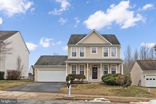 6021 Hot Spring Ln, FREDERICKSBURG, VA, 22407-3708 | Card Image