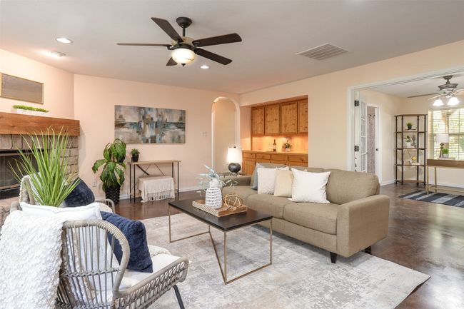 600 Seals Rd, House other with 4 bedrooms, 3 bathrooms and null parking in Bartonville TX | Image 10