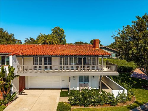 2108 Vista Entrada, Newport Beach, CA, 92660-3935 | Card Image