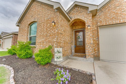 512 Westpark Dr, Anna, TX, 75409-4739 | Card Image