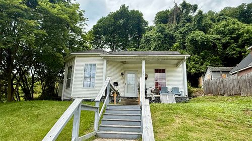 1450 Center St, Catlettsburg, KY, 41129-1330 | Card Image