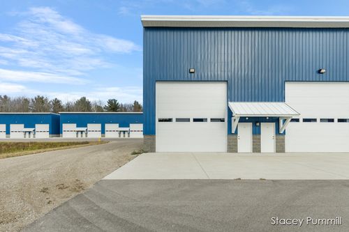 301-6701 Grand Haven Rd, Norton Shores, MI, 49456-9616 | Card Image