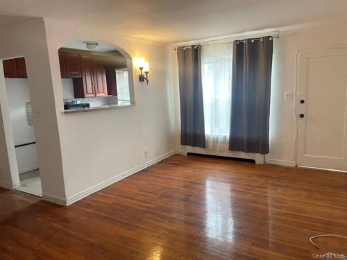 27a-214 Hillside Ave, New Hyde Park, NY, 11040 | Card Image