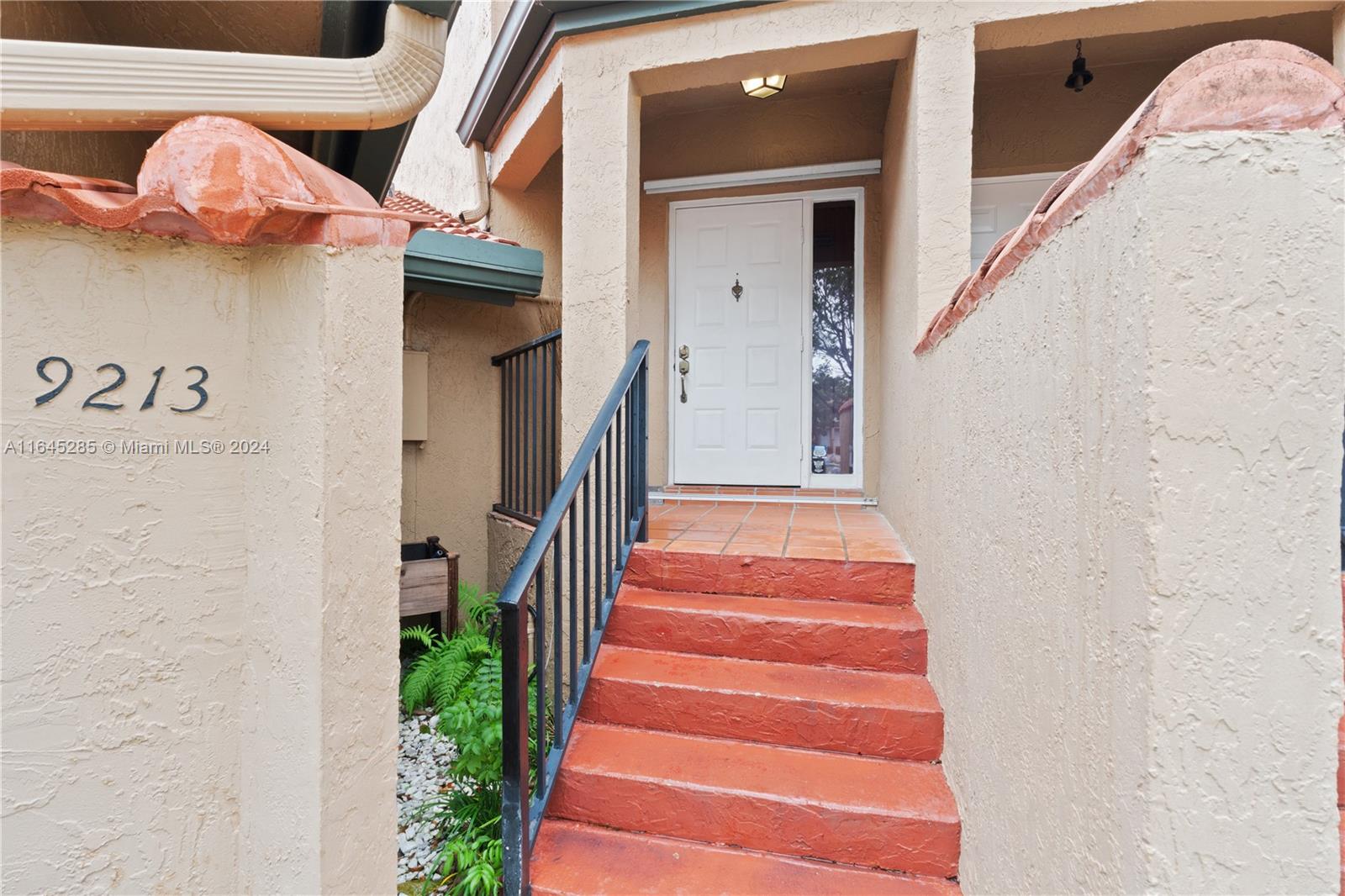 Sunrise Blvd, Plantation, FL 33322