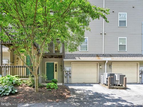 34 Westpointe Dr, EPHRATA, PA, 17522-3001 | Card Image