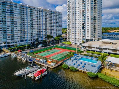 801 - 2750 Ne 183rd St, Condo with 1 bedrooms, 1 bathrooms and null parking in Aventura FL | Image 2