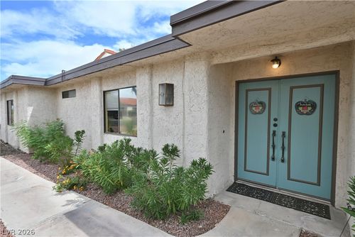 3133 Pradera Cir, Las Vegas, NV, 89121-3823 | Card Image