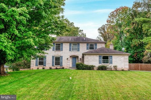 706 Ridge Dr, MCLEAN, VA, 22101-1620 | Card Image