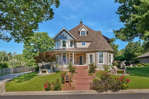 4967 S Buckingham Ln, Springfield, MO, 65810-1614 | Card Image