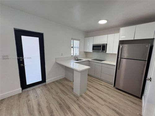 apt-13-1969 Nw 2nd Ct, MIAMI, FL, 33136-1337 | Card Image