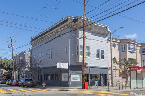 1701 Church St, San Francisco, CA, 94131-2412 | Card Image