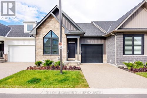 10-205 St David'S Rd, Thorold, ON, L2V0N6 | Card Image