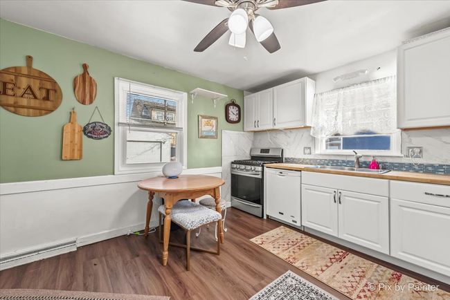 208 N Wisconsin St, House other with 3 bedrooms, 2 bathrooms and 8 parking in Carpentersville IL | Image 13