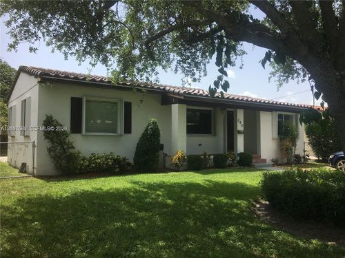 240-240 Pocatella St, Miami Springs, FL, 33166-5009 | Card Image
