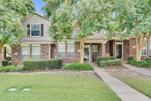 2204 Stonepark Pl, Mckinney, TX, 75071-2221 | Card Image