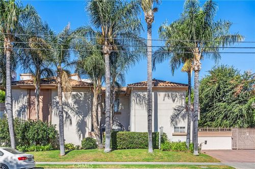 4-5715 Etiwanda Ave, Tarzana, CA, 91356-2581 | Card Image