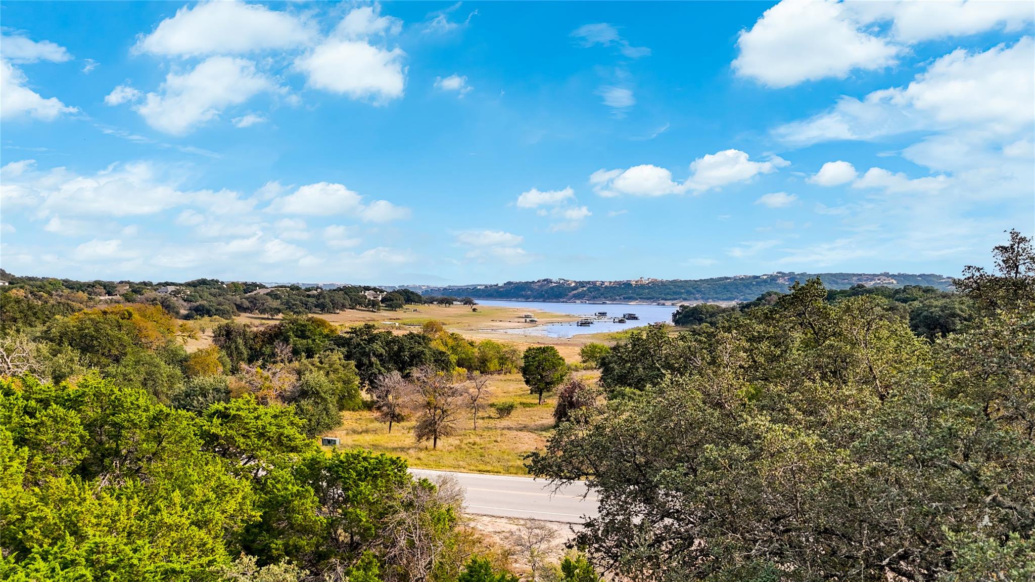 Land in Lago Vista