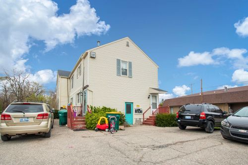 11448 N Saginaw St, Mount Morris, MI, 48458-2068 | Card Image