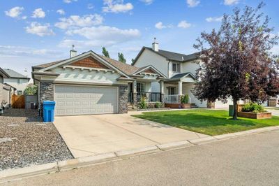 195 W Creek Landing, House detached with 3 bedrooms, 3 bathrooms and 4 parking in Chestermere AB | Image 2