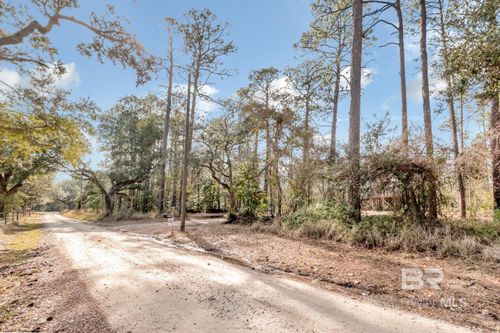 5250 Lossing Rd, Coden, AL, 36523-3739 | Card Image